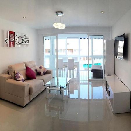 Levante Beachfront Luxury Apartment Benidorm Eksteriør billede