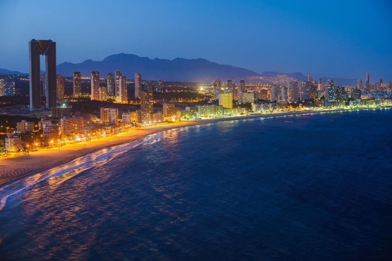 Levante Beachfront Luxury Apartment Benidorm Eksteriør billede