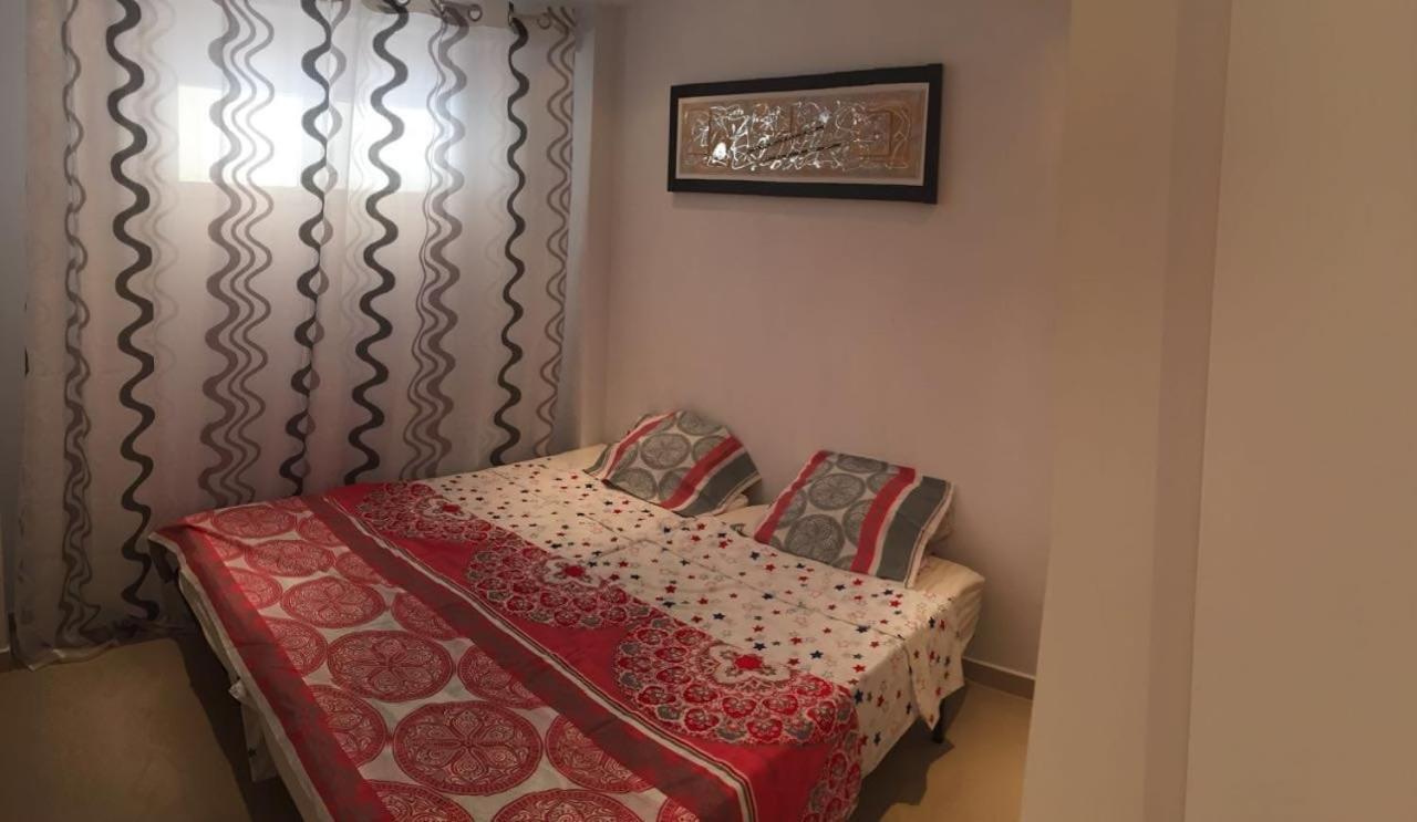 Levante Beachfront Luxury Apartment Benidorm Eksteriør billede